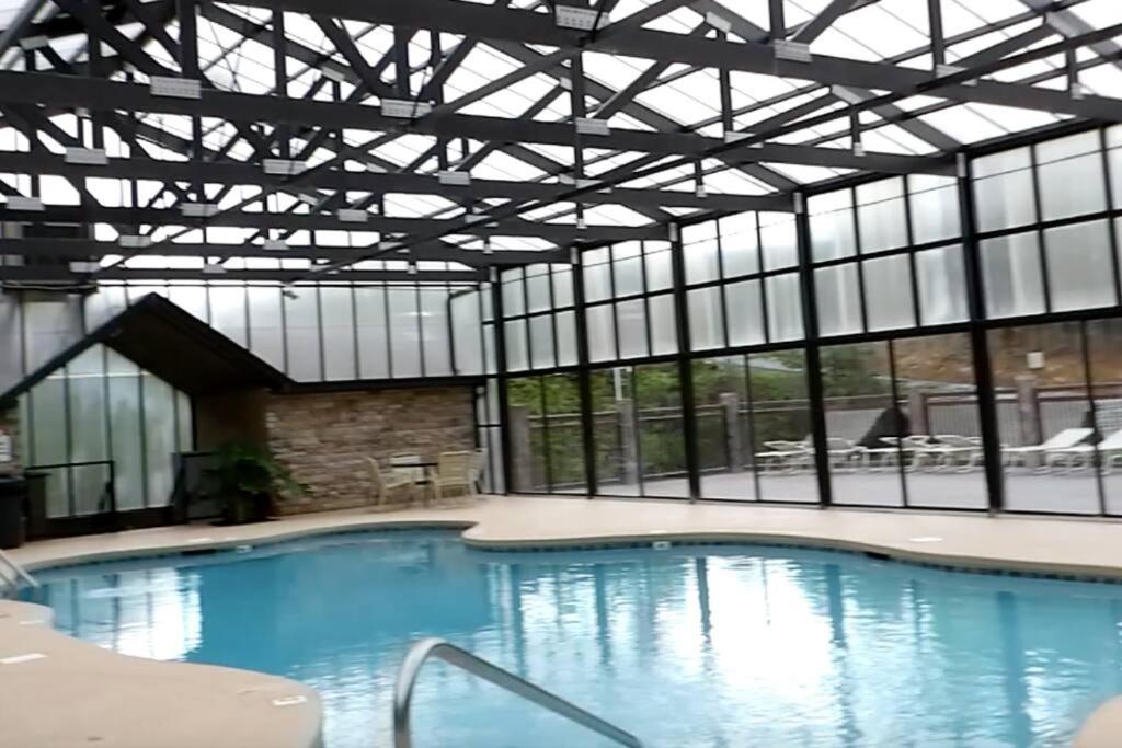 Beary Tale! Your Happily Ever After Starts Here! Sevierville Εξωτερικό φωτογραφία